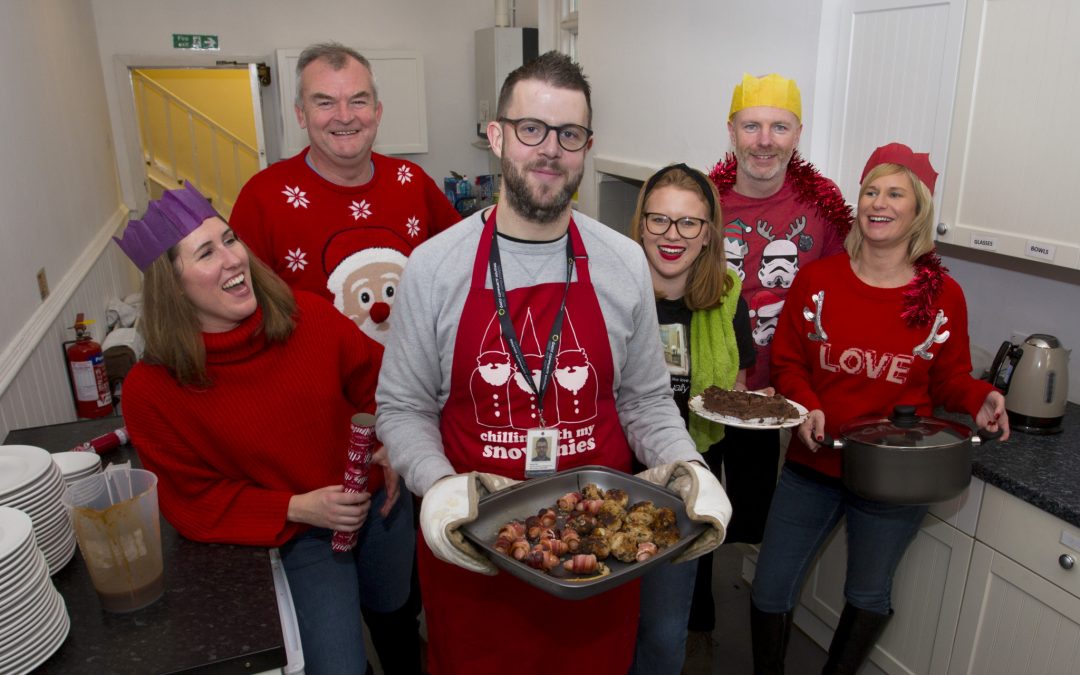 MEMBER NEWS: MUCKLE SERVE UP CHRISTMAS DINNERS TO PEOPLE IN NEED